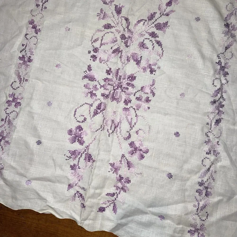 Vintage Linen Tablecloth Cross Stitch Floral Embroidery Purple 65x49